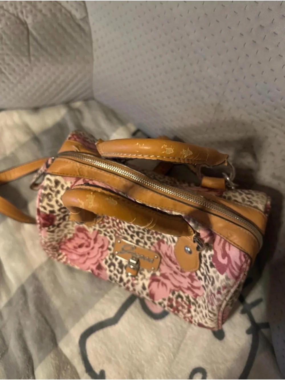 Guess satchel pink